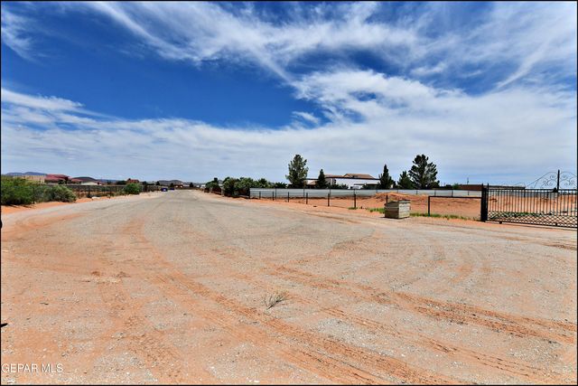 14101 KOSHARE Court, El Paso, TX 79938