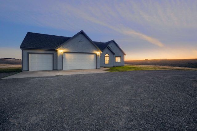 4200 Coulter Ln, Latrobe, CA 95682