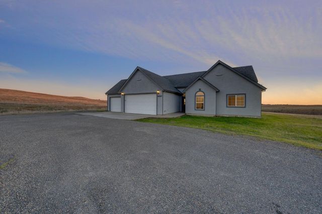 4200 Coulter Ln, Latrobe, CA 95682