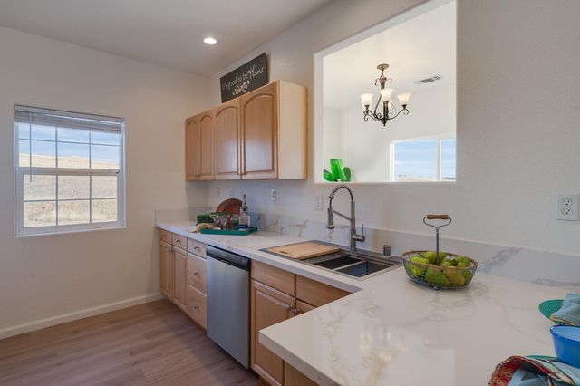 4200 Coulter Ln, Latrobe, CA 95682