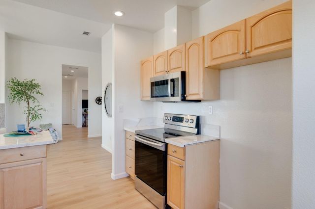 4200 Coulter Ln, Latrobe, CA 95682