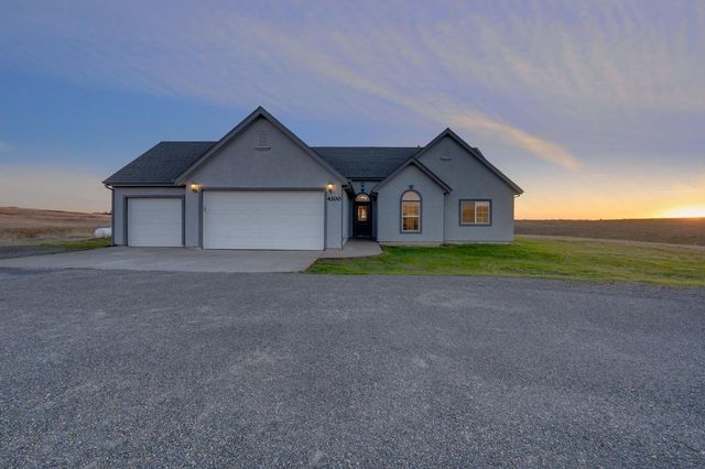 4200 Coulter Ln, Latrobe, CA 95682