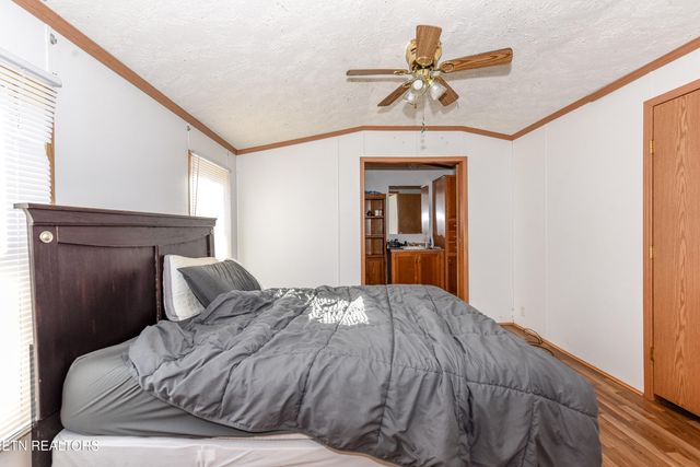 463 Lovers Lane, Townsend, TN 37882