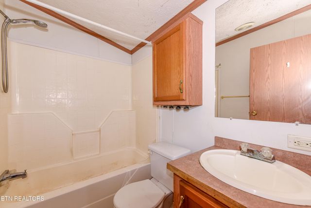 463 Lovers Lane, Townsend, TN 37882