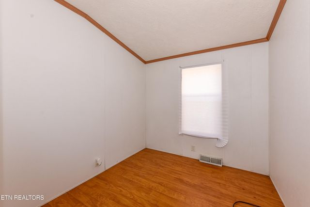 463 Lovers Lane, Townsend, TN 37882