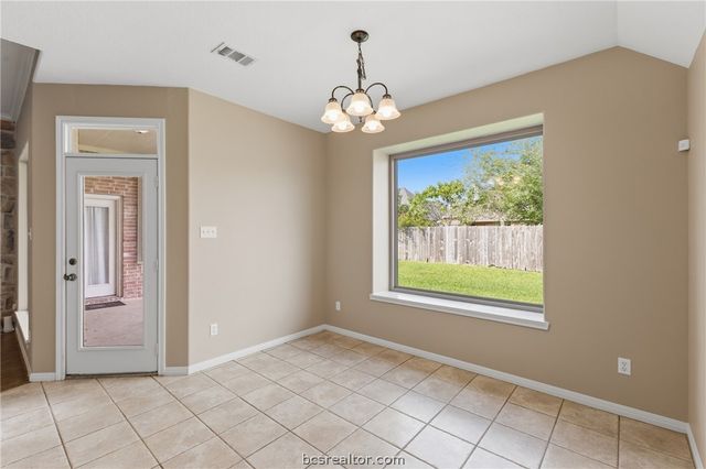 8407 Alison Avenue, College Station, TX 77845
