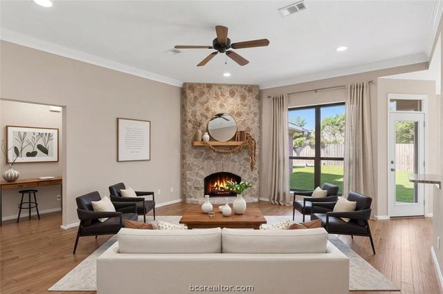 8407 Alison Avenue, College Station, TX 77845
