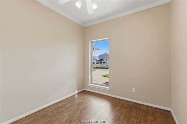 8407 Alison Avenue, College Station, TX 77845