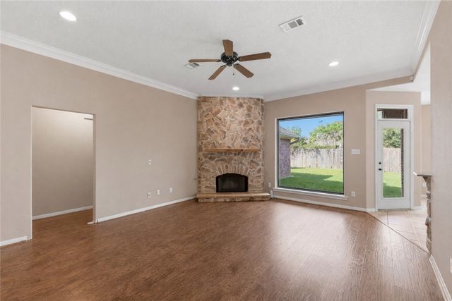 8407 Alison Avenue, College Station, TX 77845