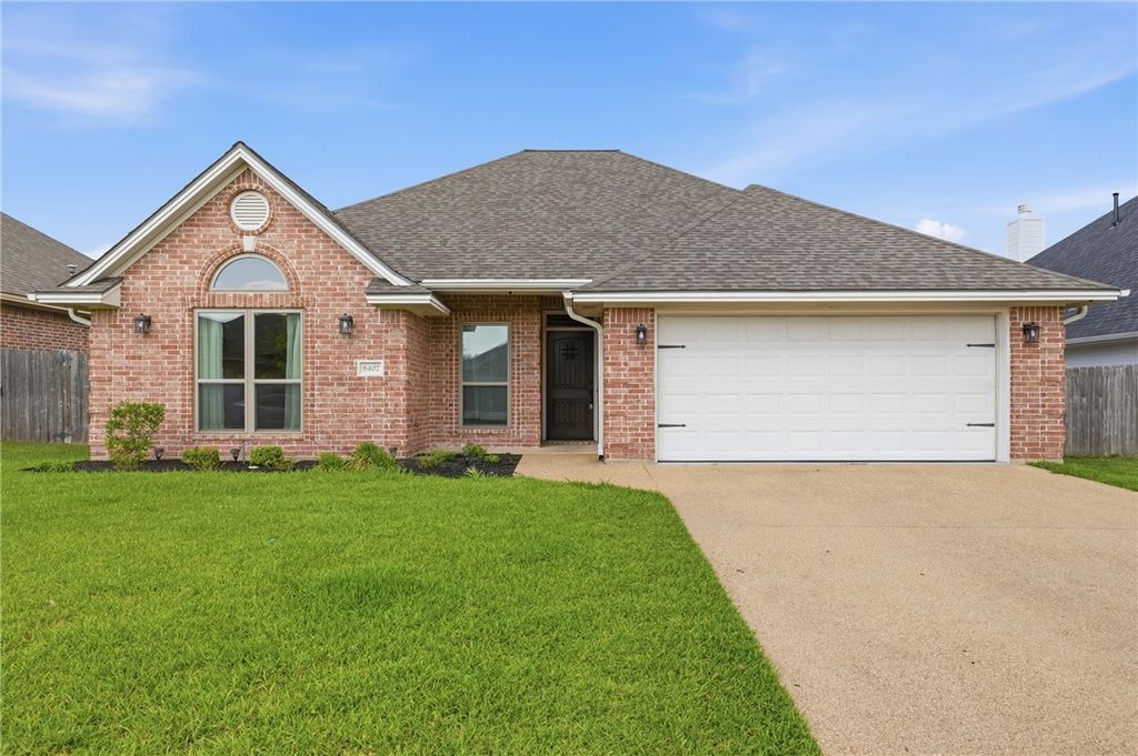 8407 Alison Avenue, College Station, TX 77845