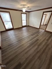 3523 Ivy Commons Drive 202, Raleigh, NC 27606