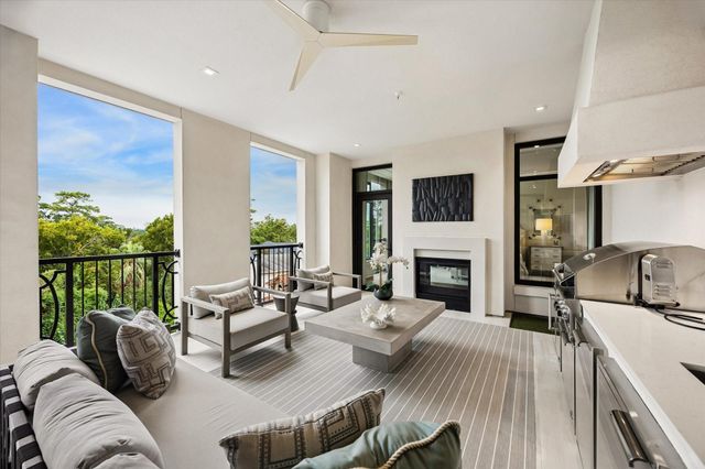 6017 Memorial Drive 507, Houston, TX 77007