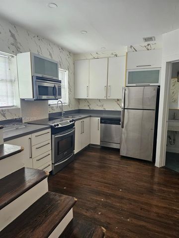 1614 Jefferson Avenue 3, Miami Beach, FL 33139