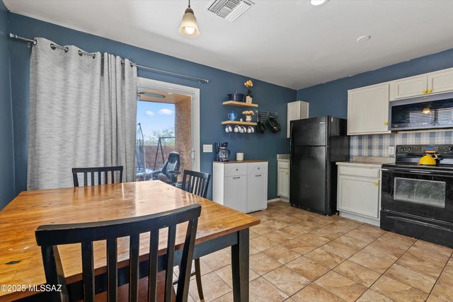 5164 E Desert Straw Lane, Tucson, AZ 85756