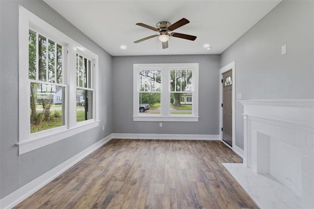 2202 Stanton Street, Lake Charles, LA 70601