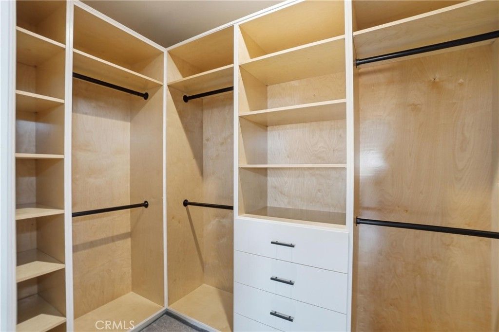 Image 27 of property listing at 22819 Little Beaver Road, Apple Valley, CA 92308