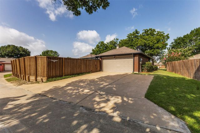 2008 Cheshire Court, Mesquite, TX 75181