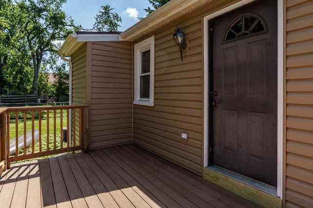216 Kellogg Avenue, Janesville, WI 53546