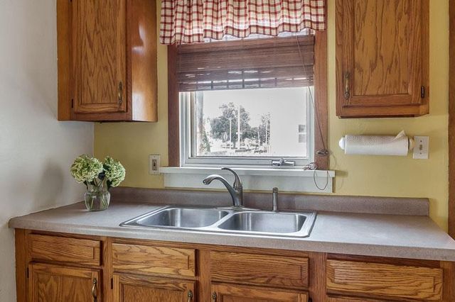 216 Kellogg Avenue, Janesville, WI 53546