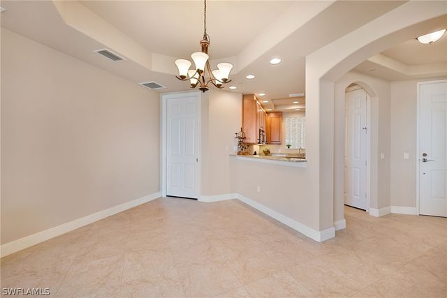 580 El Camino Real 3705, Naples, FL 34119