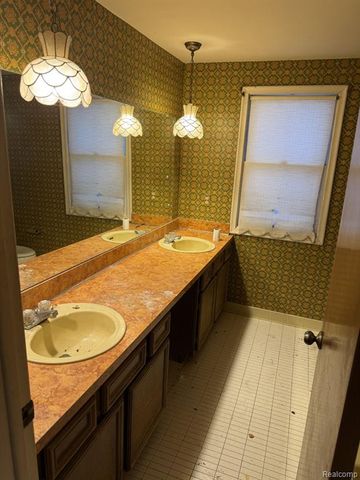 34630 Old Timber Road, Farmington Hills, MI 48331