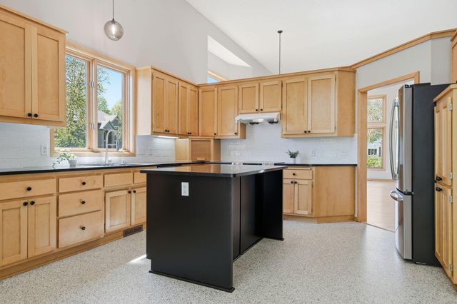 5750 Newberry Circle N, Stillwater, MN 55082