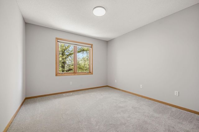 5750 Newberry Circle N, Stillwater, MN 55082