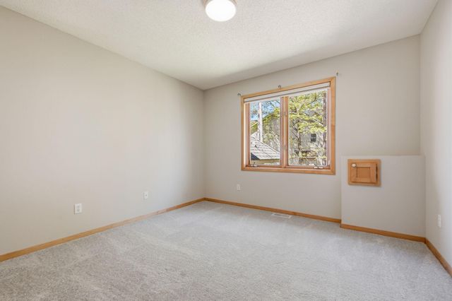 5750 Newberry Circle N, Stillwater, MN 55082