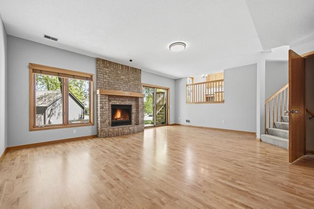 5750 Newberry Circle N, Stillwater, MN 55082