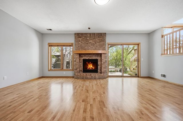 5750 Newberry Circle N, Stillwater, MN 55082