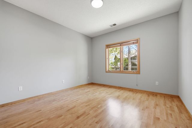 5750 Newberry Circle N, Stillwater, MN 55082