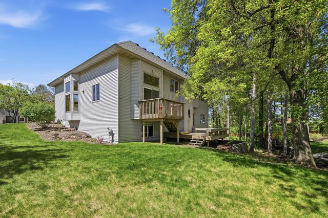 5750 Newberry Circle N, Stillwater, MN 55082
