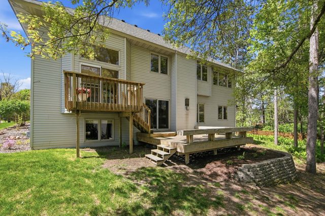 5750 Newberry Circle N, Stillwater, MN 55082
