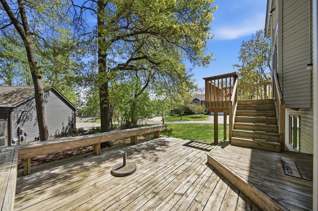 5750 Newberry Circle N, Stillwater, MN 55082