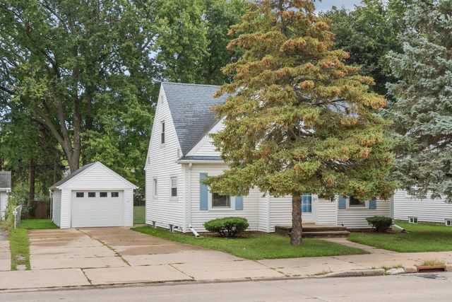 1620 N RICHMOND STREET, Appleton, WI 54911