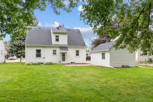 1620 N RICHMOND STREET, Appleton, WI 54911