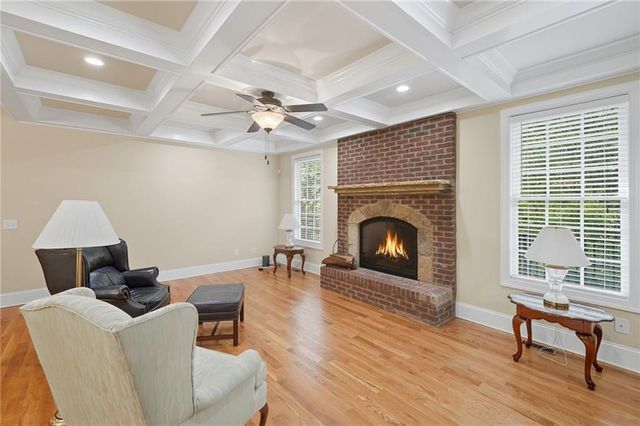 257 Foothills Dr, Cleveland, GA 30528