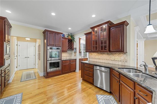 257 Foothills Dr, Cleveland, GA 30528