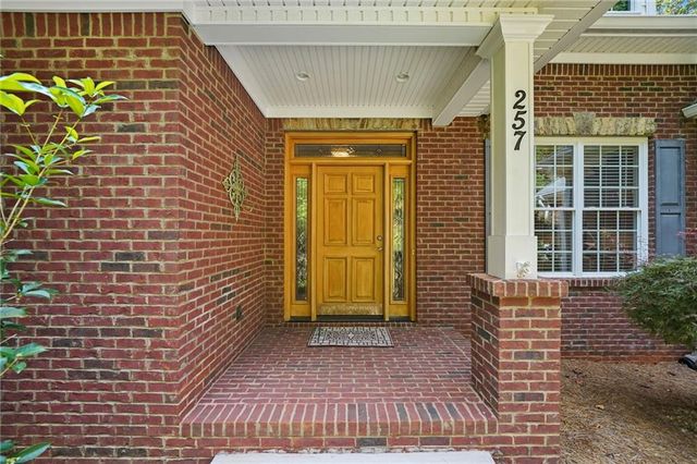 257 Foothills Dr, Cleveland, GA 30528