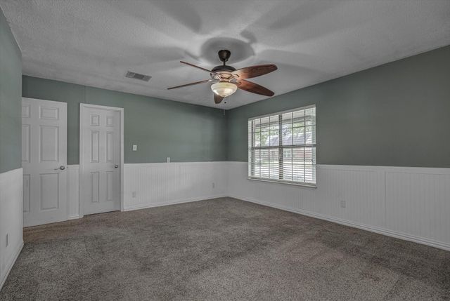1301 Bay Ridge Boulevard, Bay City, TX 77414