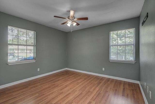 1301 Bay Ridge Boulevard, Bay City, TX 77414