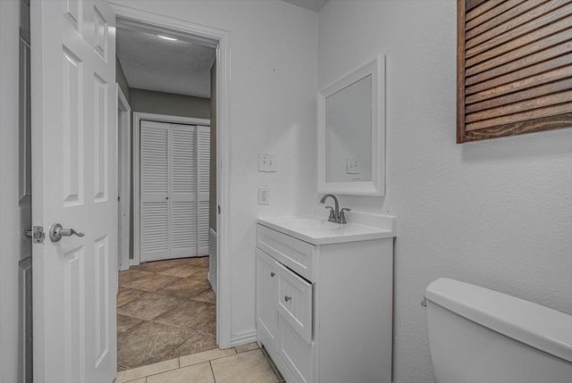 1301 Bay Ridge Boulevard, Bay City, TX 77414