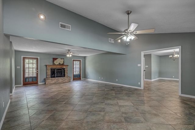 1301 Bay Ridge Boulevard, Bay City, TX 77414