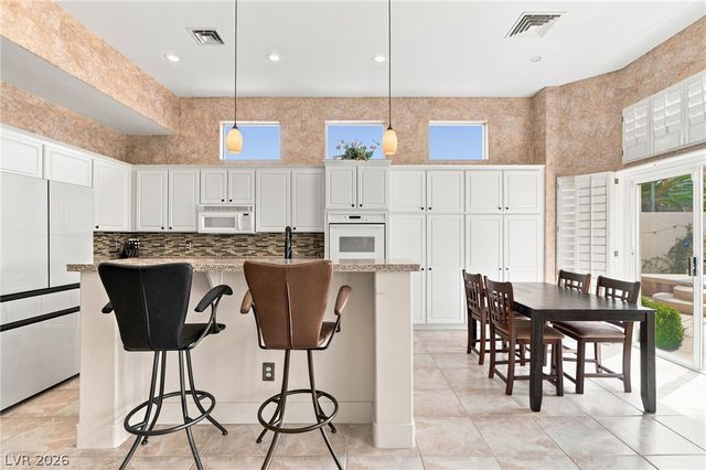 3049 Blazing Creek Way, Henderson, NV 89052