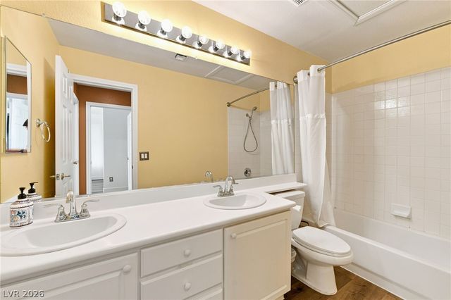 3049 Blazing Creek Way, Henderson, NV 89052