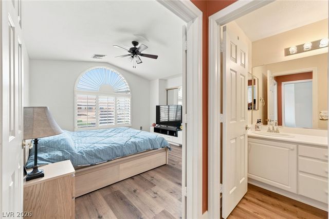 3049 Blazing Creek Way, Henderson, NV 89052