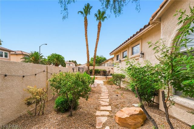 3049 Blazing Creek Way, Henderson, NV 89052