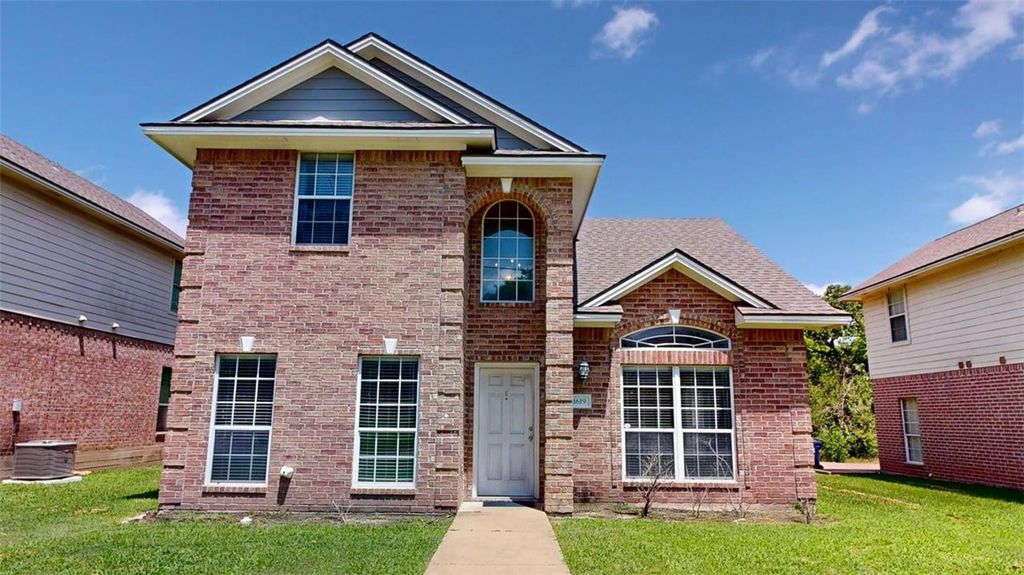1619 Park Place, College Station, TX 77840