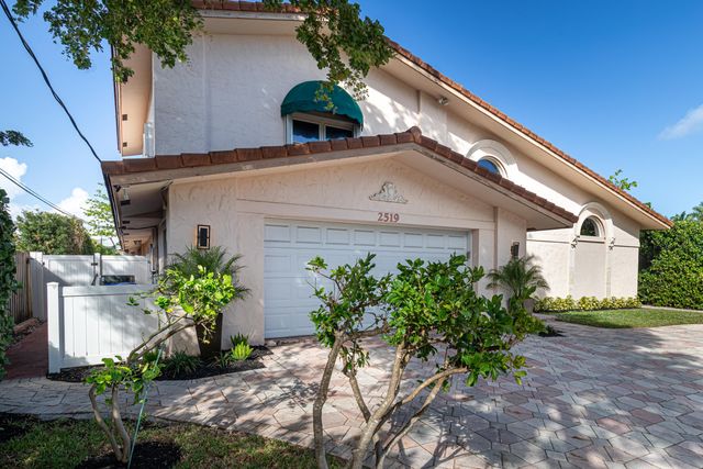 2519 Barcelona Drive, Fort Lauderdale, FL 33301