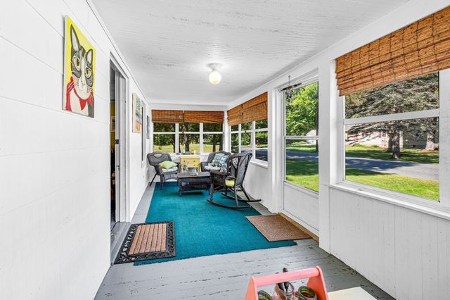 123 Metacomet St, Belchertown, MA 01007